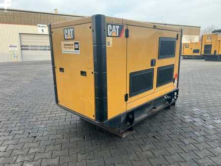 Miscelaneo 2017 Caterpillar DE65E3 / Stromerzeuger / 60KVA / 2017 / 17.917h (6)