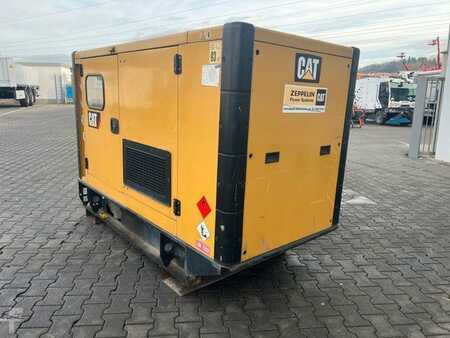 Miscelaneo 2017 Caterpillar DE65E3 / Stromerzeuger / 60KVA / 2017 / 17.917h (7)