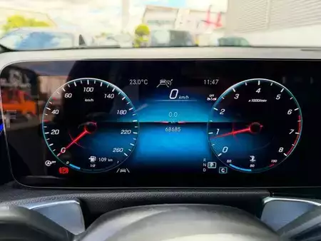Muut 2023 Mercedes-Benz GLB 200 AMG MBUX+AMBIENTE+R-Kamera+Carbon+ALARM (16)