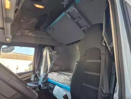 Pozostałe 0 Iveco AS260S58Y/FS CM 6x2-4 BDF Intarder Standklima (16)