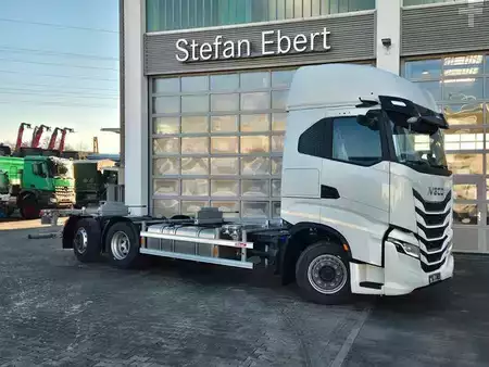 Pozostałe 0 Iveco AS260S58Y/FS CM 6x2-4 BDF Intarder Standklima (4)