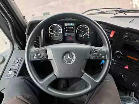 Övrigt 2018 Mercedes-Benz Arocs 1827 A 4x4 LBW Tür+Treppe Schalter 2 Stück (19)