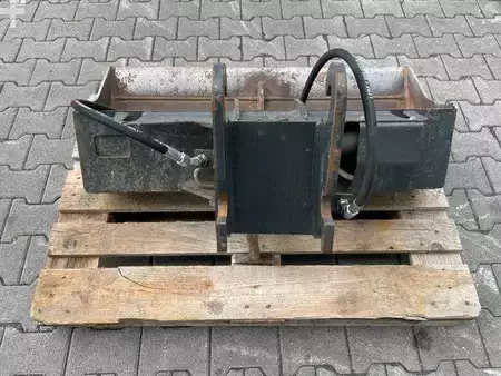 Minigraafmachines 2020 Eurotrac HE18CP / 2020 / nur 135h / Löffelpaket (12)