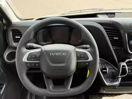 Outro 2026 Iveco Daily 35S16H3.0A8 V Y ASC-Ausbau Kastenwagen (16)