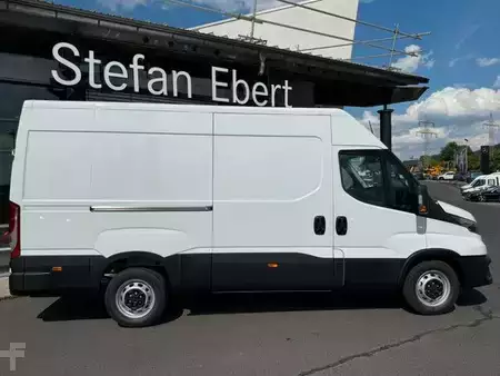 Outro 2026 Iveco Daily 35S16H3.0A8 V Y ASC-Ausbau Kastenwagen (4)