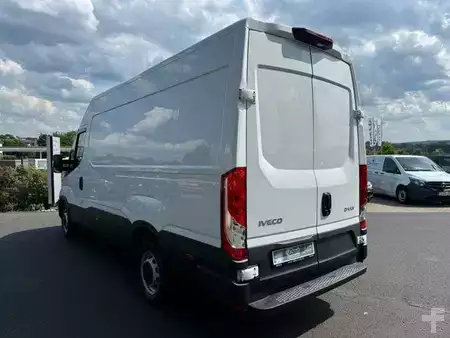 Outro 2026 Iveco Daily 35S16H3.0A8 V Y ASC-Ausbau Kastenwagen (7)