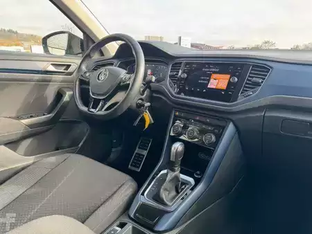 Ostatní 2020 Volkswagen T-Roc Style+RLine+AHK+ACC+LED+MirrowLink (17)