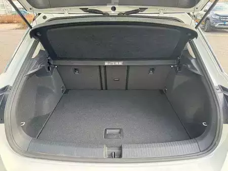 Ostatní 2020 Volkswagen T-Roc Style+RLine+AHK+ACC+LED+MirrowLink (7)