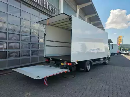 Autres 2024 Mercedes-Benz Atego 818 L Koffer+LBW Klima 3 Sitze (11)