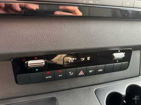 Pozostałe 2025 Mercedes-Benz Sprinter 319 CDI 4325 Klimaautom Kamera LED (11)