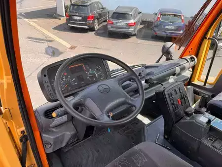 Sonstige 2000 Mercedes-Benz U300 4x4 Vario-Pilot Klima (18)