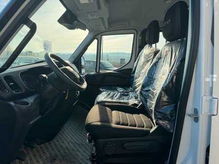 Autres 0 Iveco Daily 70C18 H 3.0L *R3.750mm*AHK*Sperre*Standh* (11)