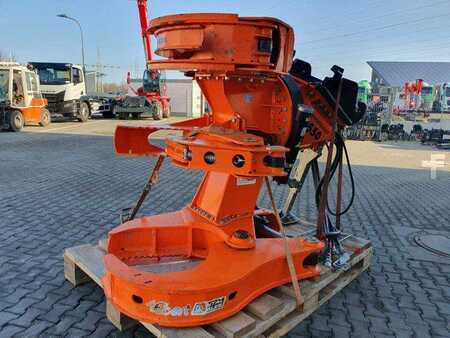 Ostatní 2023 WESTTECH Woodcracker C550 Sammler Power-Tiltator (8)