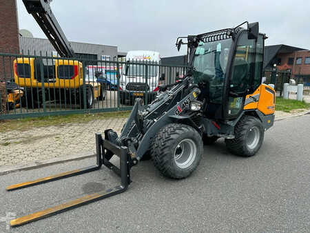 Kolové nakladače 2021 Giant G2700 X-TRA HD (16)