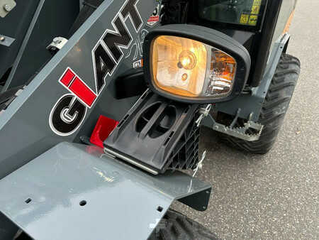 Kolové nakladače 2021 Giant G2700 X-TRA HD (21)