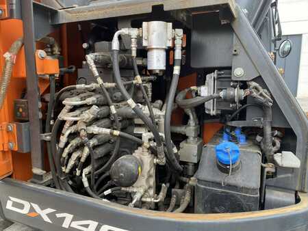 Korečková rýpadla 2018 Doosan DX-140 LCR-5 (14)