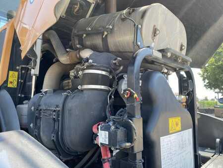 Radlader 2023 Case 821G (16)