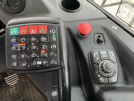 Csuklós dömperek 2017 Bell B30 (15)