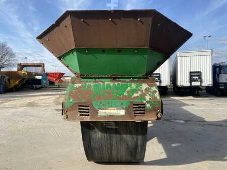 Muut 2015 McCloskey TS4065 (12)