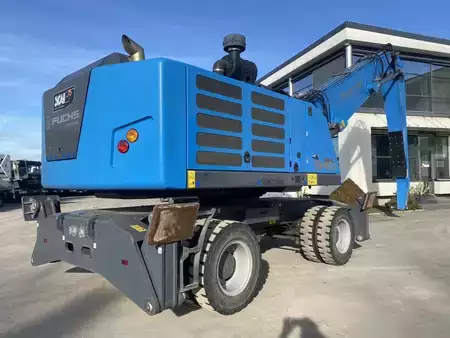 Escavatori gommati 2023 Fuchs MHL 340 S5 (5)