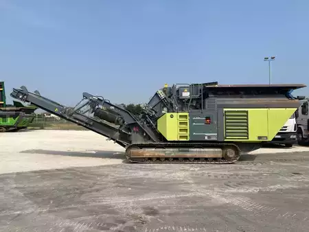 Ostatní 2019 RUBBLE MASTER RM90 GO! (1)