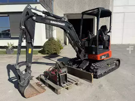 Mini excavadoras 2022 Eurocomach 25ZT (2)