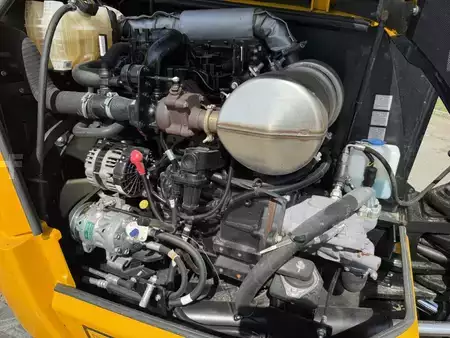 Bæltegraver 2021 JCB 50 Z-2 (12)
