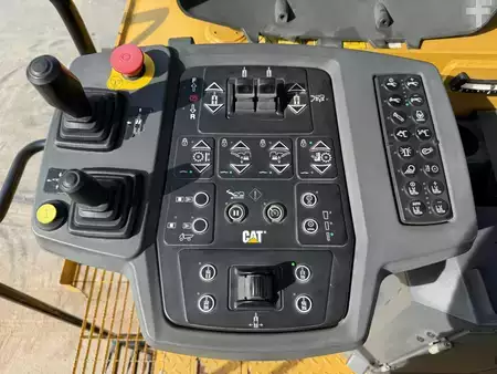 Frézka za studena 2019 Caterpillar PM 620 (20)