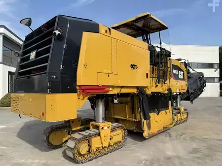 Frézka za studena 2019 Caterpillar PM 620 (5)