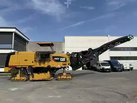 Frézka za studena 2019 Caterpillar PM 620 (6)