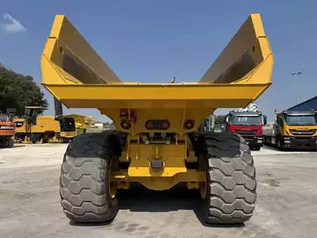 Dumpers articulados 2020 Bell B30E (4)