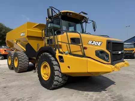Dumpers articulados 2020 Bell B30E (7)