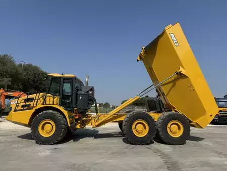 Dumpers articulados 2020 Bell B30E (9)