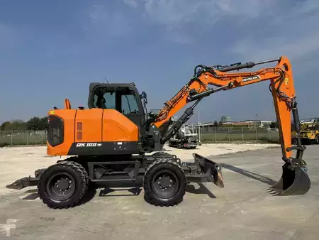 Lánctalpas kotrógép 2023 DEVELON DX100W-7 (6)