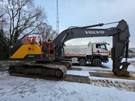 Rupsgraafmachines 2024 Volvo EC250ENL (2)