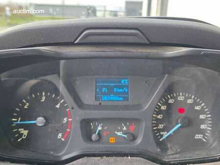 Camion 2018 Ford Transit (11)