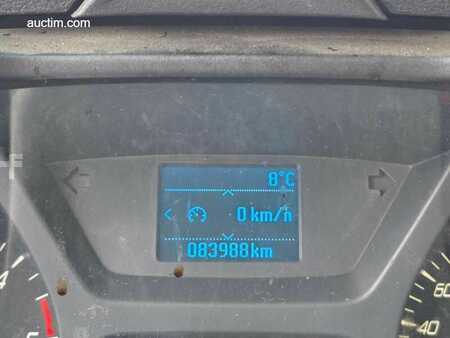 Camion 2018 Ford Transit (12)