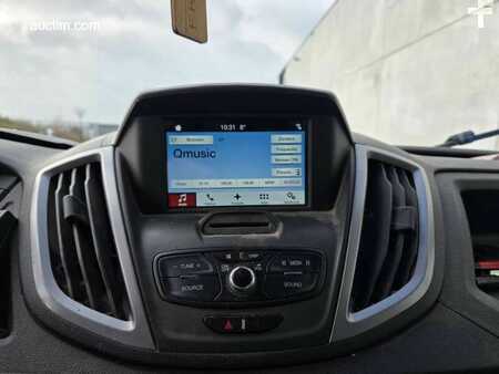 Camion 2018 Ford Transit (13)