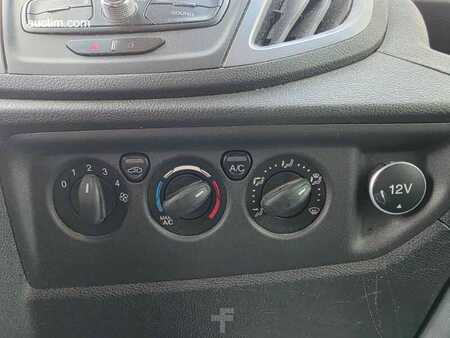 Camion 2018 Ford Transit (16)