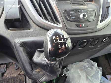 Camion 2018 Ford Transit (17)