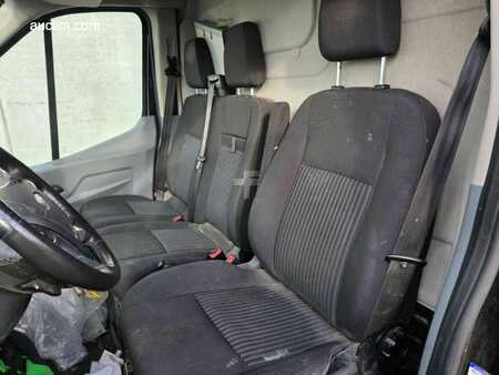 Camion 2018 Ford Transit (7)