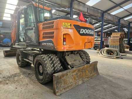 Doosan DX170W-5