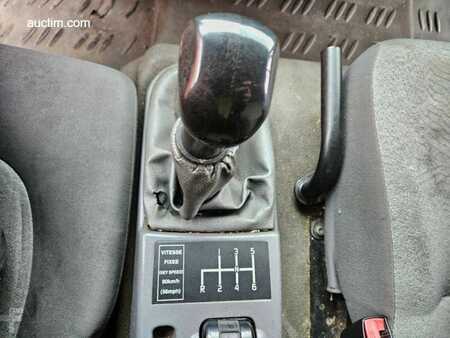Camion 2005 Renault Midlum 150.12 (17)
