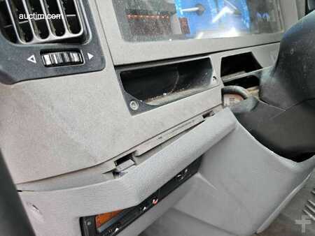 Camion 2005 Renault Midlum 150.12 (20)
