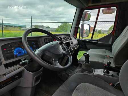 Camion 2005 Renault Midlum 150.12 (9)