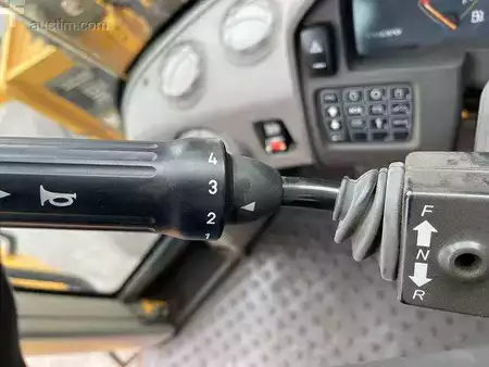 Pyöräkuormaajat 2014 Volvo L 120 G (32)
