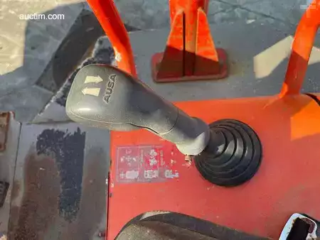 Knickgelenkte Muldenkipper/Dumper 2013 Ausa D400AHG (9)