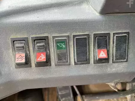 Wielladers 1999 Volvo L70-C (20)
