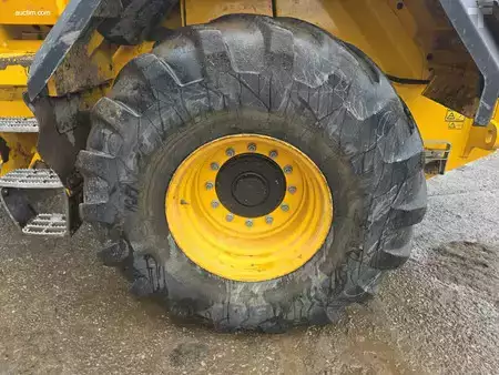 Chargeuse sur pneus 2022 JCB 427 S5 AG (25)