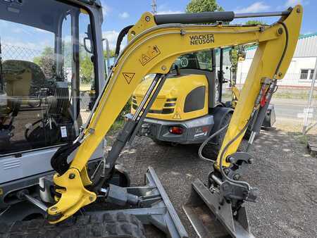 Minibagry 2022 Wacker Neuson ET 24 (5)